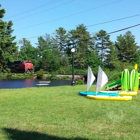 Bear Paw Inn Michigamme ภายนอก รูปภาพ